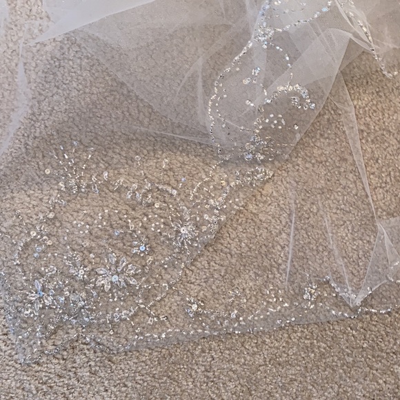 BHLDN wedding dress, never worn - Picture 8 of 8